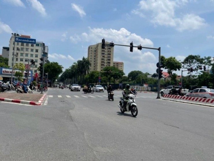 Hà Nội và miền Bắc lại thay đổi hình thái thời tiết khiến người dân cần thận trọng