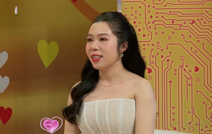 Ngân rung động trước sự chân thành của Tính. Ảnh cắt từ clip&nbsp;