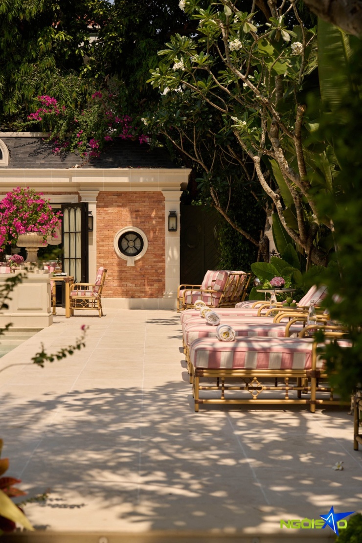 Thái Công chi 2 tỷ đồng làm 'khu vườn châu Âu' trong dinh thự 2.000 m2 - 8