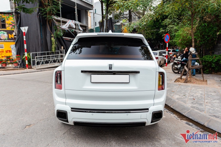 Đi 500km, đại gia Hà Nội bán xe siêu sang Rolls-Royce Cullinan 2025 lỗ tiền tỷ - 10