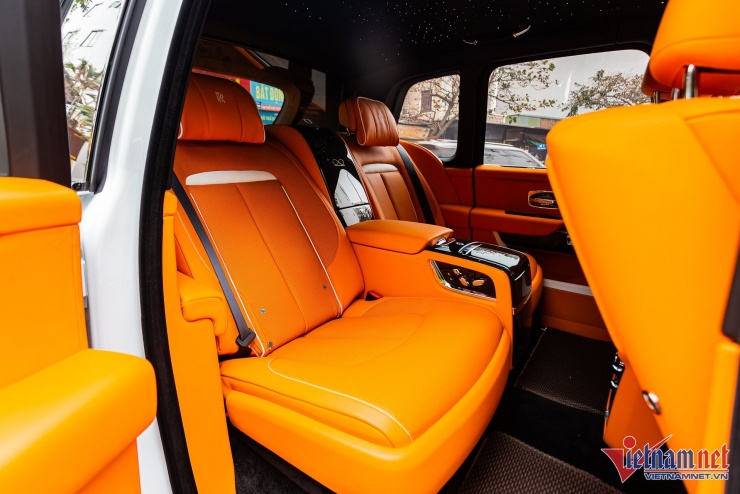 Đi 500km, đại gia Hà Nội bán xe siêu sang Rolls-Royce Cullinan 2025 lỗ tiền tỷ - 9