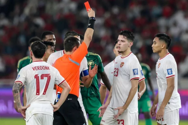 Sau Malaysia, đến lượt 4 tuyển thủ nhập tịch Indonesia bị đình chỉ vì cáo buộc thi đấu sai tư cách - 1