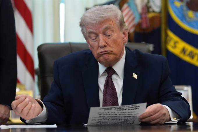 Tổng thống Donald Trump tại Nhà Trắng hôm 31/3. Ảnh: AP