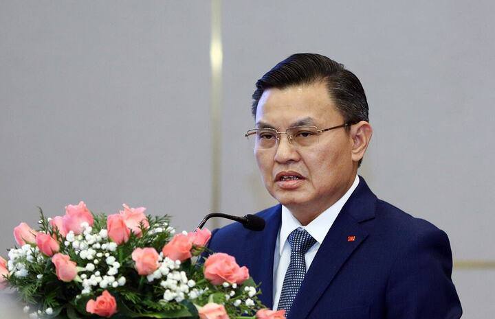 Bị can Hoàng Văn Thức (Cục trưởng Cục Môi trường, Bộ Nông nghiệp và Môi trường).