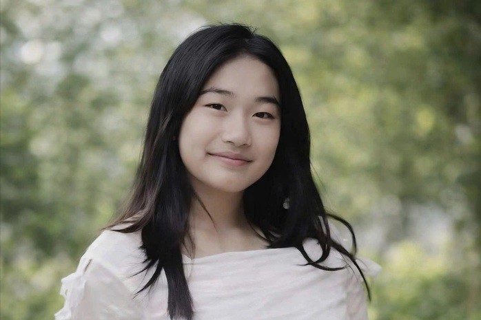 Người cha ở Đồng Nai mang ảnh con gái mất liên lạc gần 1 tháng lên TPHCM rong ruổi tìm kiếm - 1