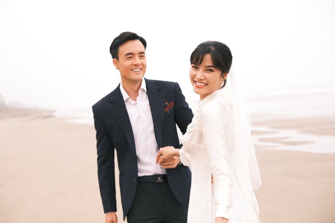 Ảnh sao 2/4: Hồng Nhung được khen đi chợ cũng sành điệu - 7