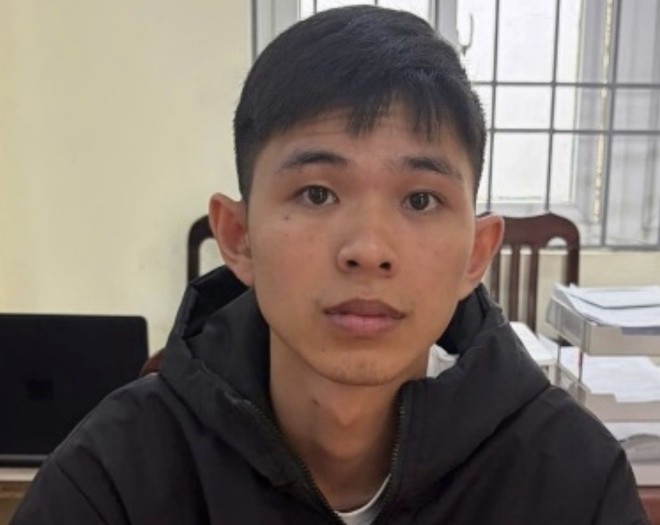 Hai đối tượng trộm cắp bị bắt giữ. Ảnh: Công an TP Hà Nội