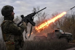 Nga nói kiểm soát hoàn toàn Lugansk, ra "tối hậu thư" cho Ukraine