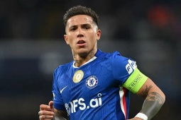 Nội bộ Chelsea dậy sóng vì Enzo Fernandez, huyền thoại "The Blues" đòi tống cổ