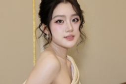 Phương Oanh: 'Hành trình phía trước chắc chắn sẽ không dễ dàng'