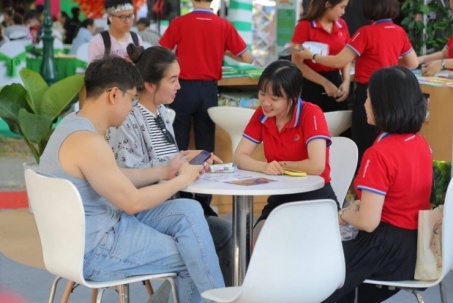 Săn tour du lịch giá rẻ dịp lễ 30-4 khi chi phí xăng dầu tăng