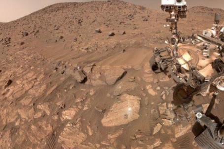 Robot NASA tìm ra nơi sự sống ngoài hành tinh từng trú ngụ?