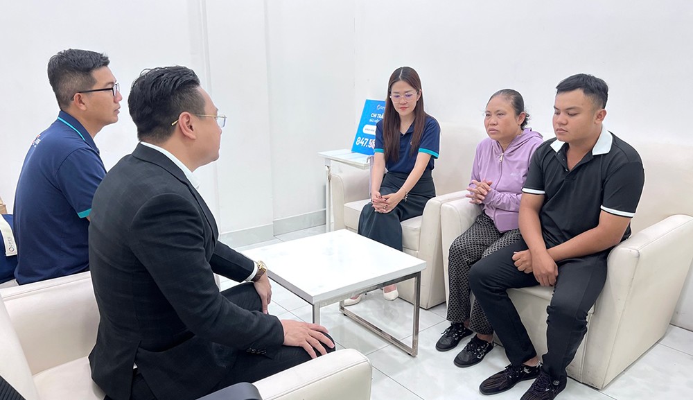 Khoản chi trả từ bảo hiểm giúp gia đình khách hàng thêm động lực đi qua biến cố.