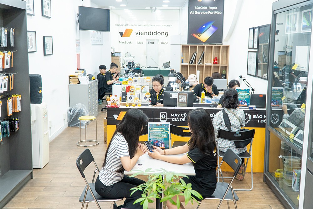 Khách hàng tin chọn Viện Di Động để sửa chữa, mua sắm máy cũ, phụ kiện chính hãng.