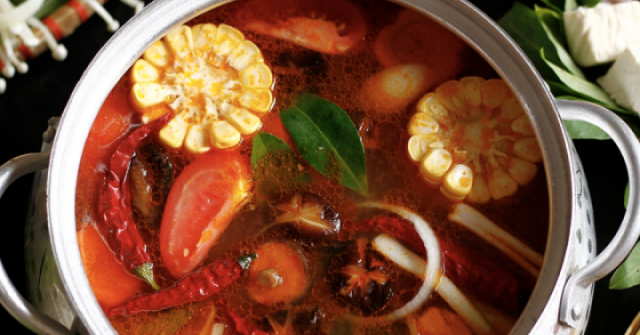 Bác sĩ cảnh báo 5 loại canh có thể "tàn phá" thận nặng nề