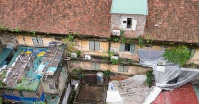 Toàn cảnh khu tập thể 3 tầng xập xệ với 600 nhân khẩu, dự kiến dỡ bỏ để xây chung cư 34 tầng tại Hà Nội