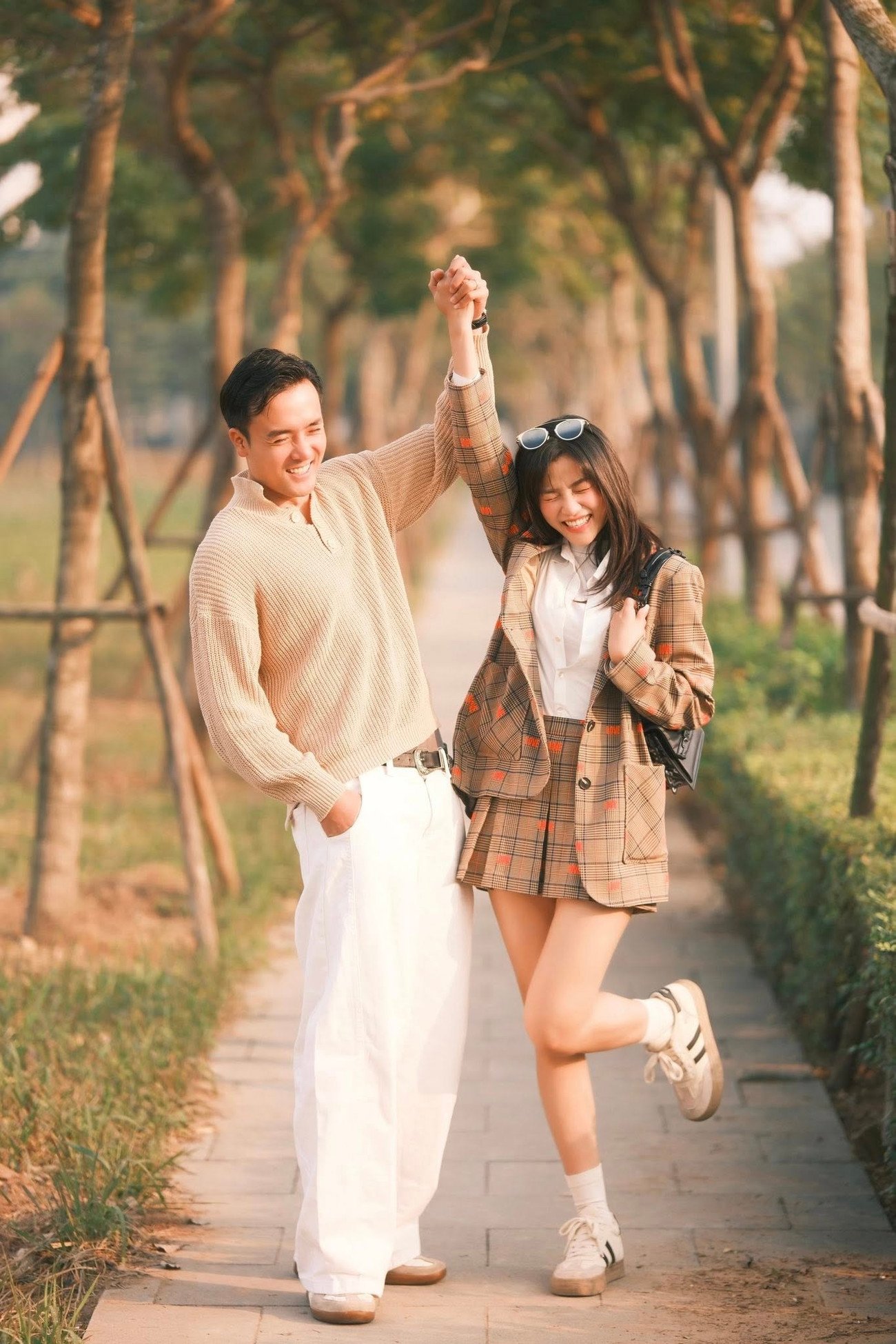 Anh Đào: ‘Tôi đơ trước cảnh hôn Tô Dũng’ - 9