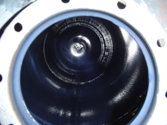 Khả năng bao phủ ruột bình gần như tuyệt đối của phương pháp tráng men ướt.