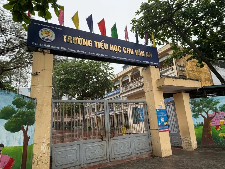 Trường tiểu học Chu Văn An là một trong hai trường đã sử dụng thịt từ Công ty Cường Phát (ảnh: Hà Linh)