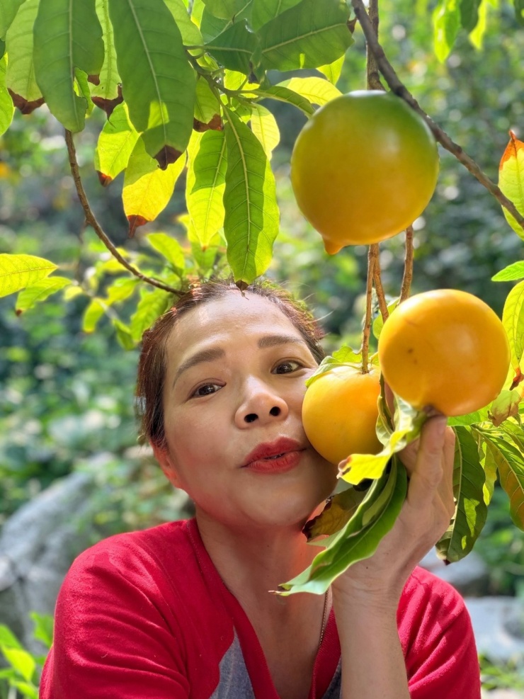 Ảnh sao 3/4: Tiên Nguyễn tổ chức tiệc ngủ mừng sinh nhật em dâu tương lai - 1