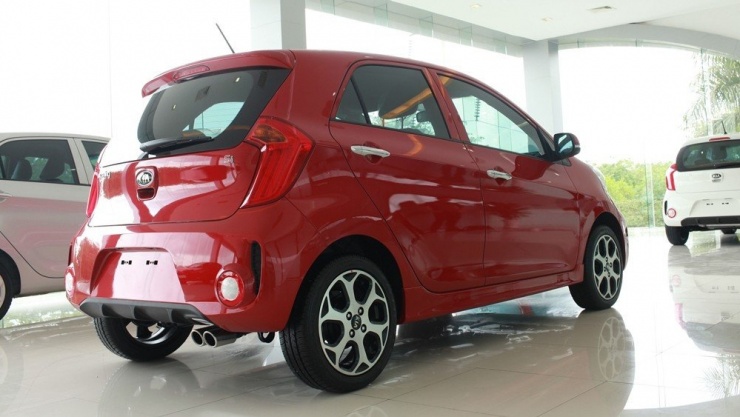 KIA Morning có kiểu dáng trẻ trung, nhiều màu sắc cho khách hàng lựa chọn. Ảnh: Bonbanh