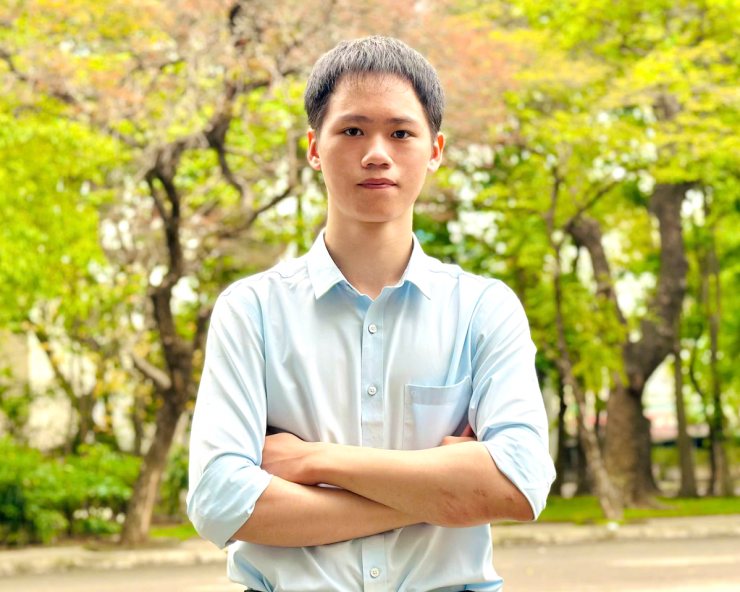 Thành Vinh tốt nghiệp sớm với điểm cao nhất Đại học Bách khoa Hà Nội. Ảnh: Thúy Nga