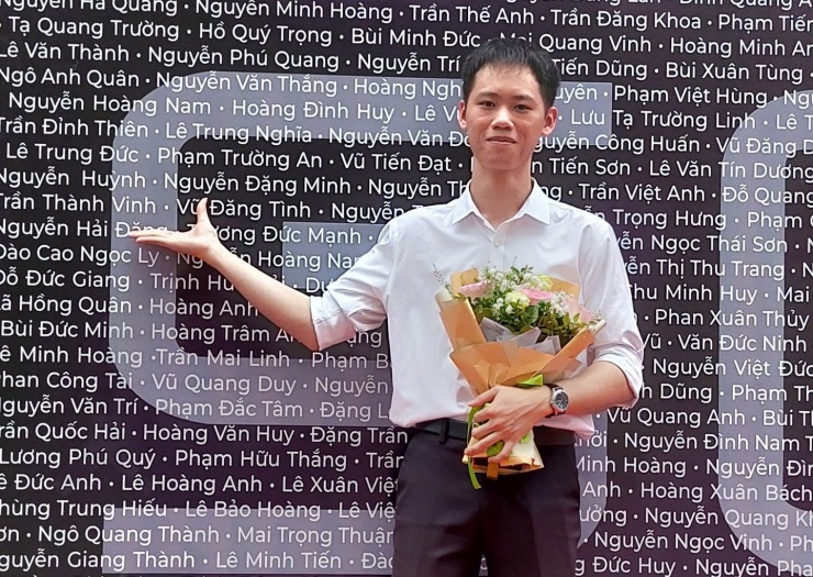 Vinh là sinh viên ngành Kỹ thuật điều khiển - Tự động hóa. Ảnh: NVCC