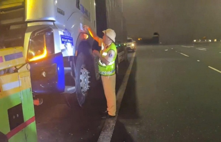 Phương tiện vi phạm. Ảnh: B.H