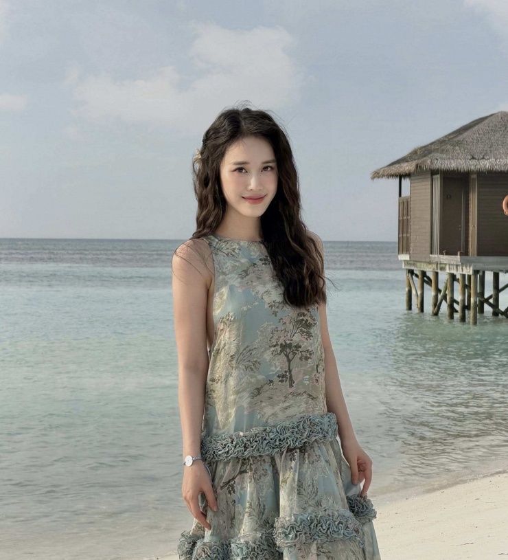 Ngô Mai Phương sở hữu chiều cao 1m66 cùng số đo 3 vòng lý tưởng, cô gây ấn tượng khi đạt danh hiệu Á khôi 1 tại cuộc thi Hoa khôi Sinh viên Việt Nam 2016. Người đẹp từng khiến không ít khán giả tiếc nuối khi lỡ hẹn với Hoa hậu Việt Nam 2020.