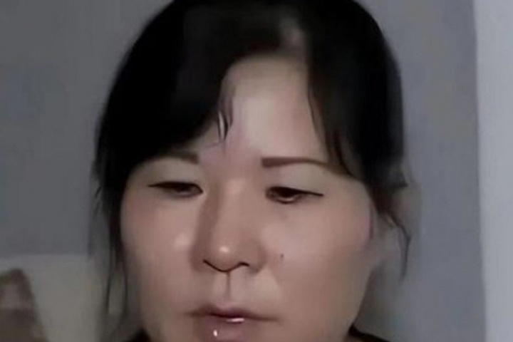 3 lần kết hôn đều tan vỡ vì lười biếng, con gái 55 tuổi quay về sống bám mẹ già 94 tuổi