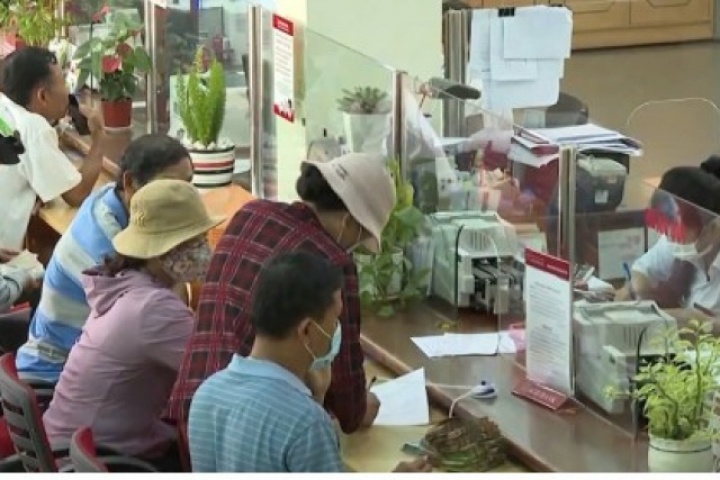 Lãi suất huy động tăng nóng, xuất hiện lãi suất tiết kiệm chạm mốc 10%