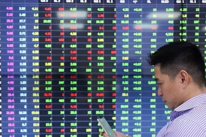 Lãnh đạo vướng lao lý, 2 cổ phiếu diễn biến trái chiều