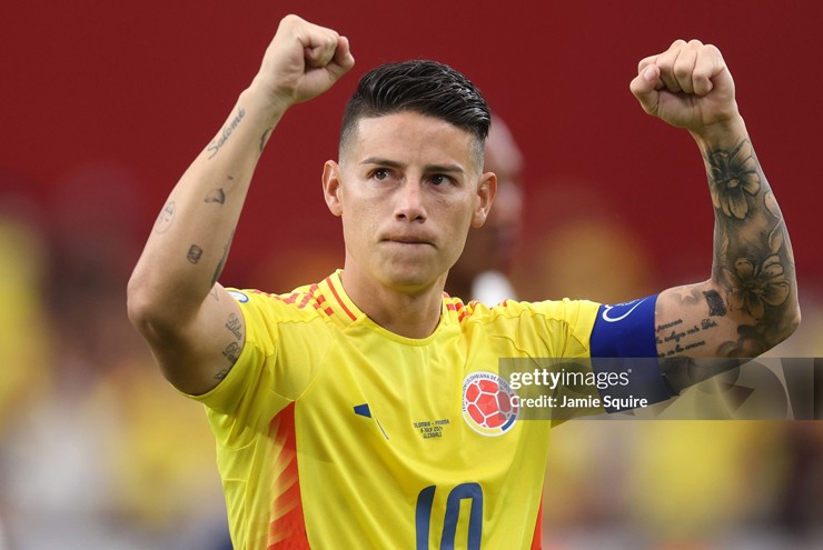 Cựu sao Real Madrid nhập viện khẩn cấp, nguy cơ lỡ hẹn World Cup