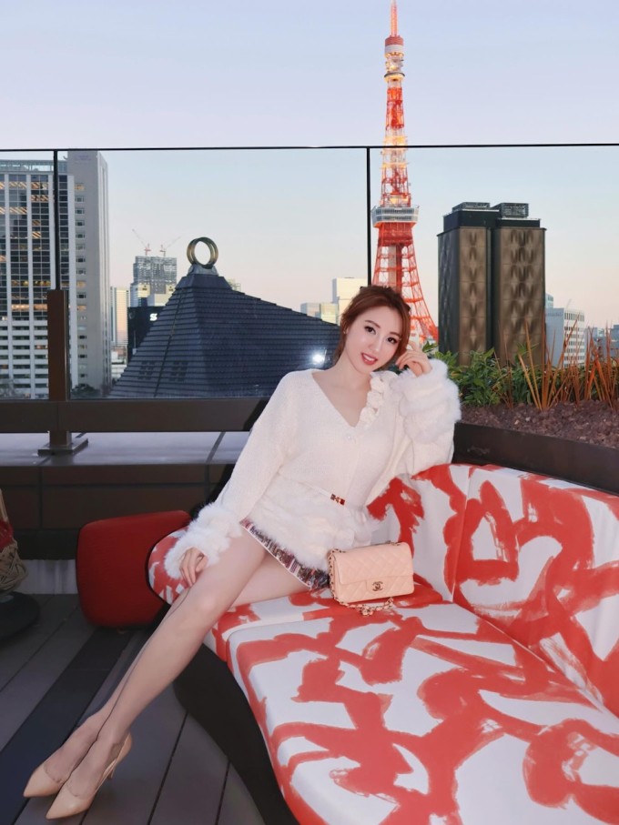 Diễn viên du lịch Nhật Bản hồi tháng ba.