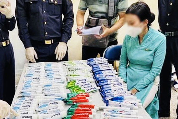 Các tiếp viên không bị xử lý do không biết bị giăng bẫy