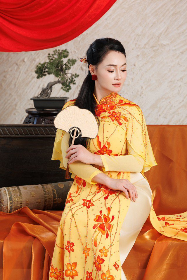 Chia sẻ với Gia đình&amp;Xã hội, NSƯT Quách Thu Phương tiết lộ, chị tìm đến nhiều phương pháp tập luyện để giúp tinh thần lẫn sức khỏe tốt lên.