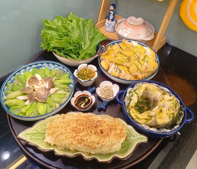 Chế độ ăn hàng ngày rất quan trọng để phòng gan nhiễm mỡ. Ảnh Thắm Trương