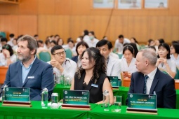 Doanh nghiệp Việt đồng hành Bệnh viện Bạch Mai nâng cao năng lực điều trị và chăm sóc vết thương