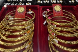 Giá vàng bật tăng