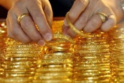 Giá vàng đảo chiều tăng, chênh lệch mua bán lên 3,5 triệu đồng