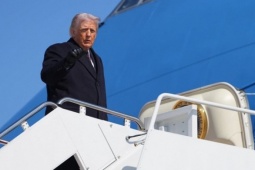 Ông Trump cảnh báo sẽ nhắm vào hạ tầng trọng yếu của Iran