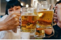 Muốn uống rượu ít say, đừng bỏ qua bữa ăn “quyết định” này