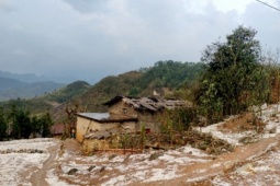 Chiều tối nay Bắc Bộ nguy cơ dông lốc, mưa đá và dự báo thời tiết Hà Nội 10 ngày