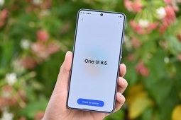 Người dùng Galaxy đồng loạt đòi tẩy chay Samsung vì lý do không tưởng