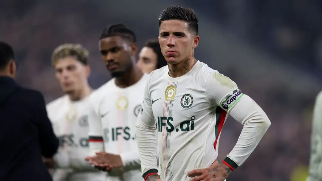 Chelsea đang cực rối ren