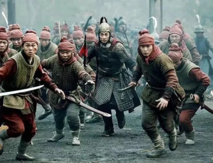 Hình tượng Thích Kế Quang (giữa) xuất hiện trong phim của Trung Quốc