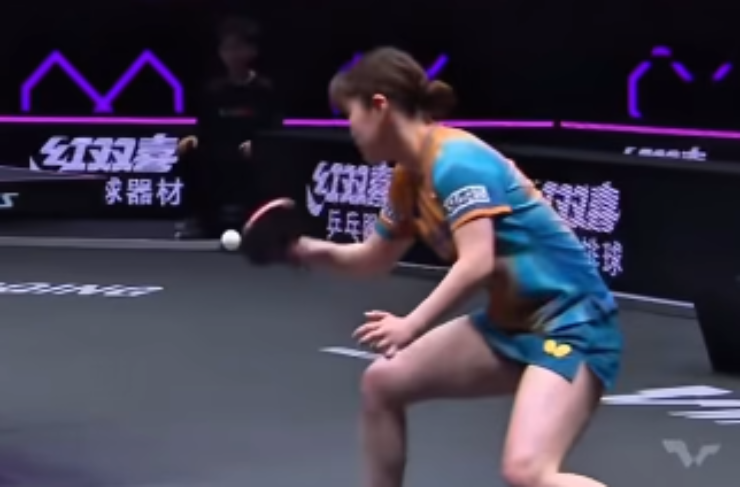 Odo thực hiện cú đánh xoay người táo bạo