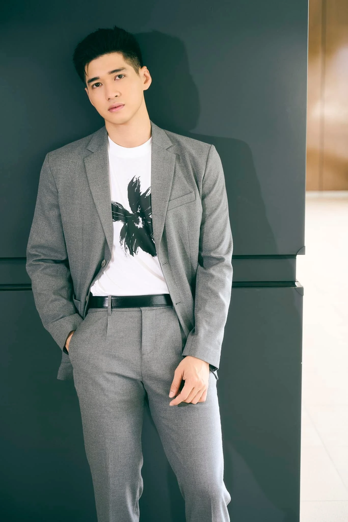 Dàn trai đẹp cao gần 1,9 m đang khuấy đảo rạp Việt - 46