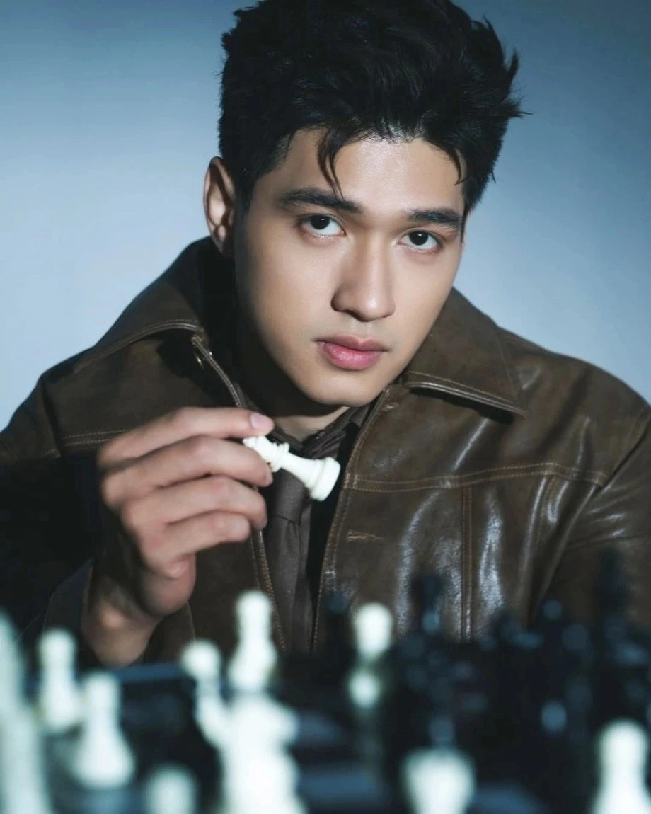 Dàn trai đẹp cao gần 1,9 m đang khuấy đảo rạp Việt - 50