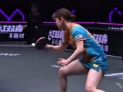 Mỹ nhân Nhật tung cú đánh xoay 360 độ "dị thường", làng bóng bàn dậy sóng